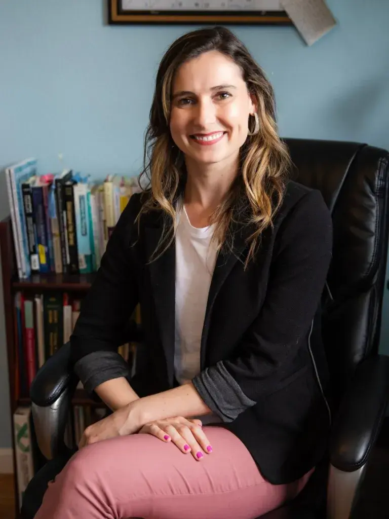 Erin Dierickx, Licensed Marriage and Family Therapist in professional setting